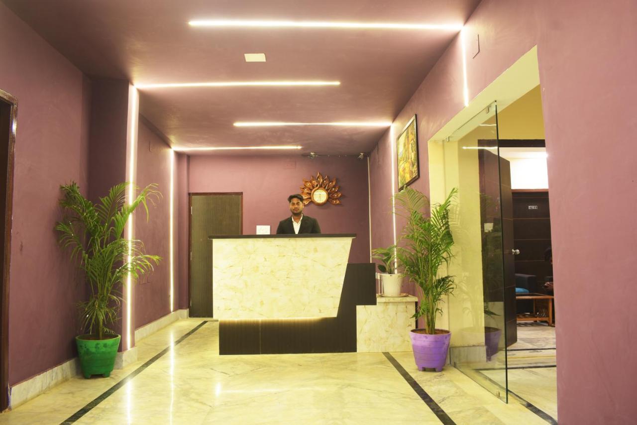 The Greenstar Inn Premium Bhubaneswar Exterior foto